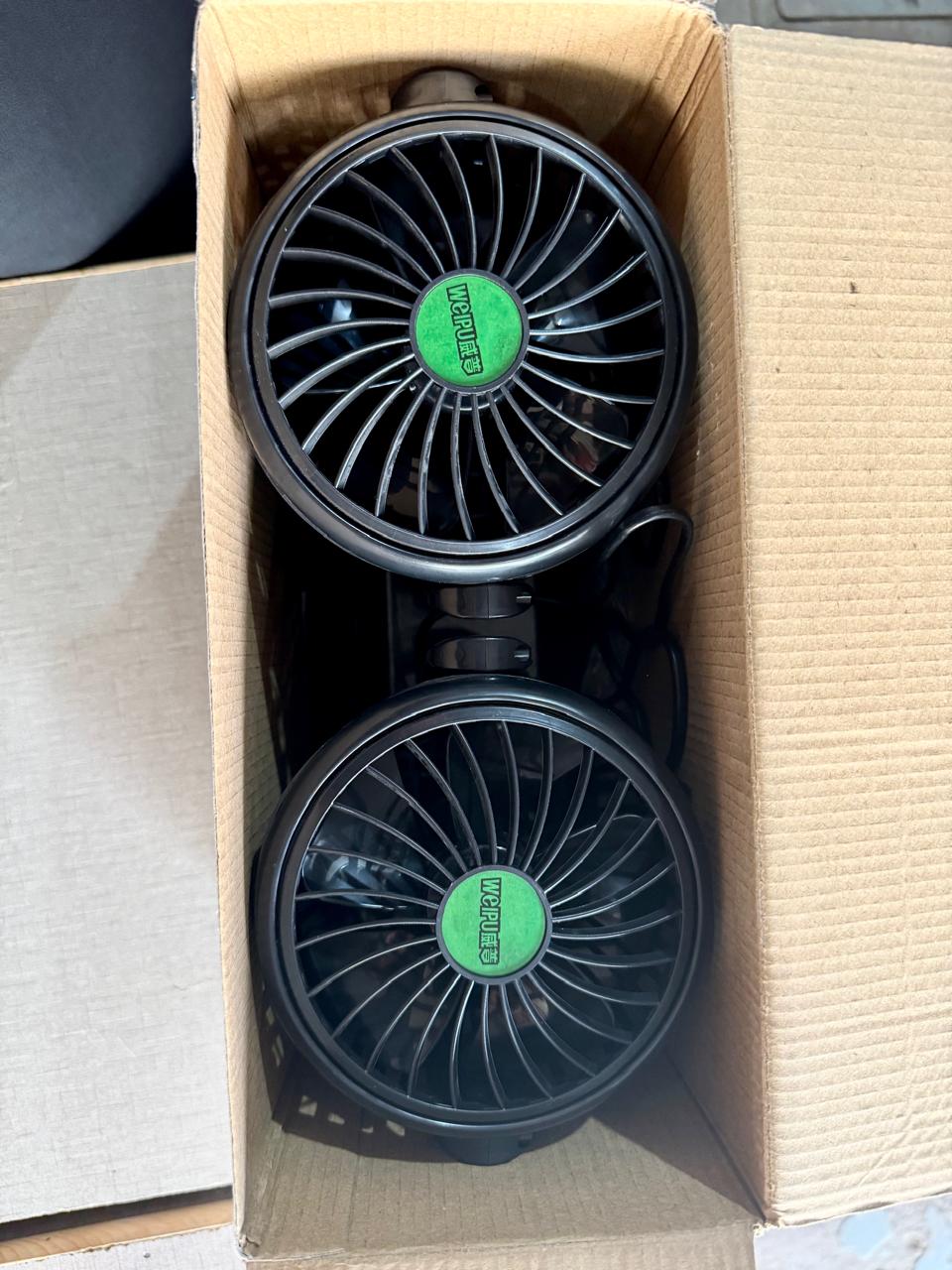 12V 360 Degree Adjustable Car Auto Air Dual Head Fan